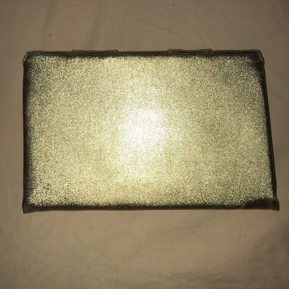 Gold Clutch - Picture 2 of 4
